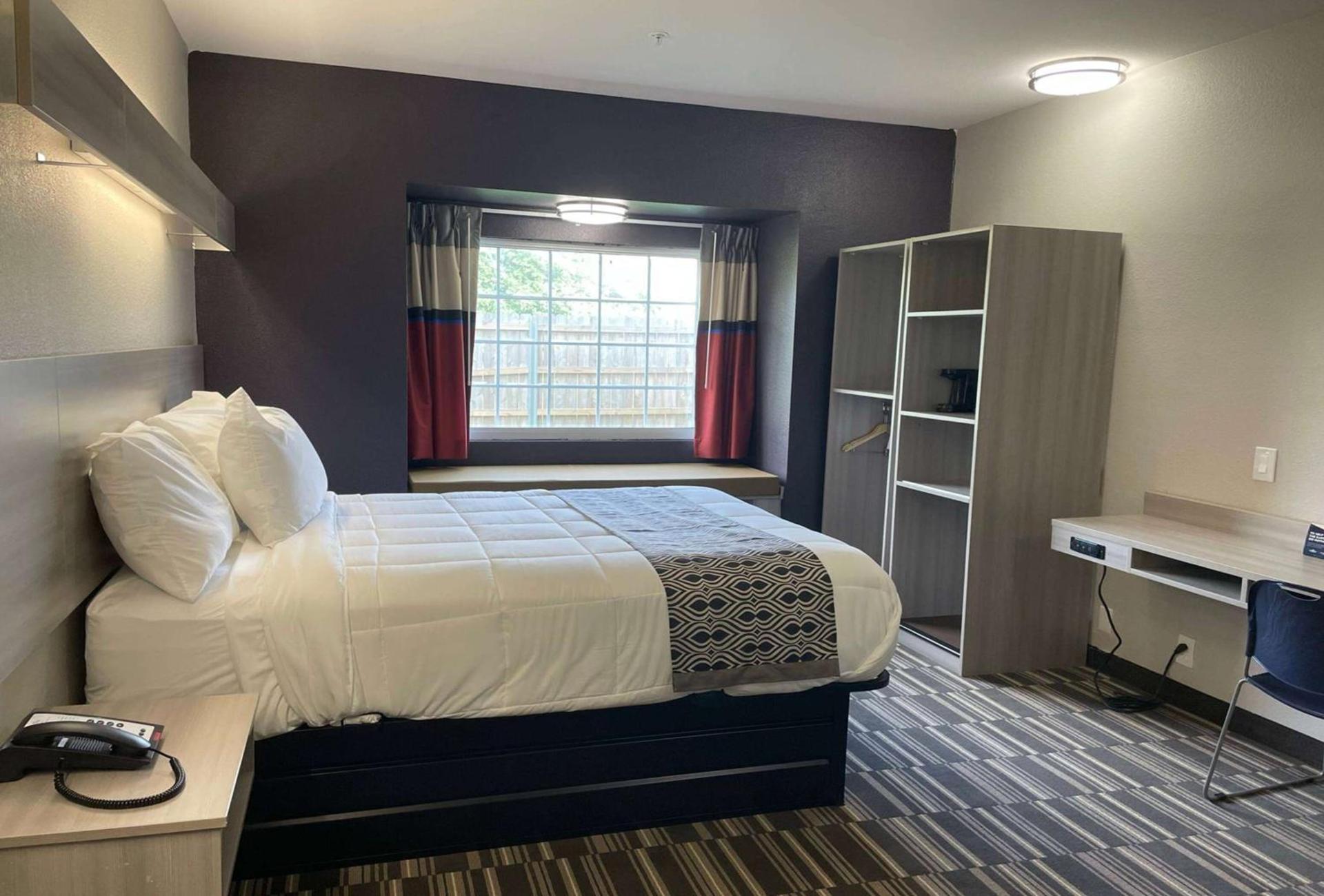 Microtel Inn & Suites by Wyndham Bossier City photo 28