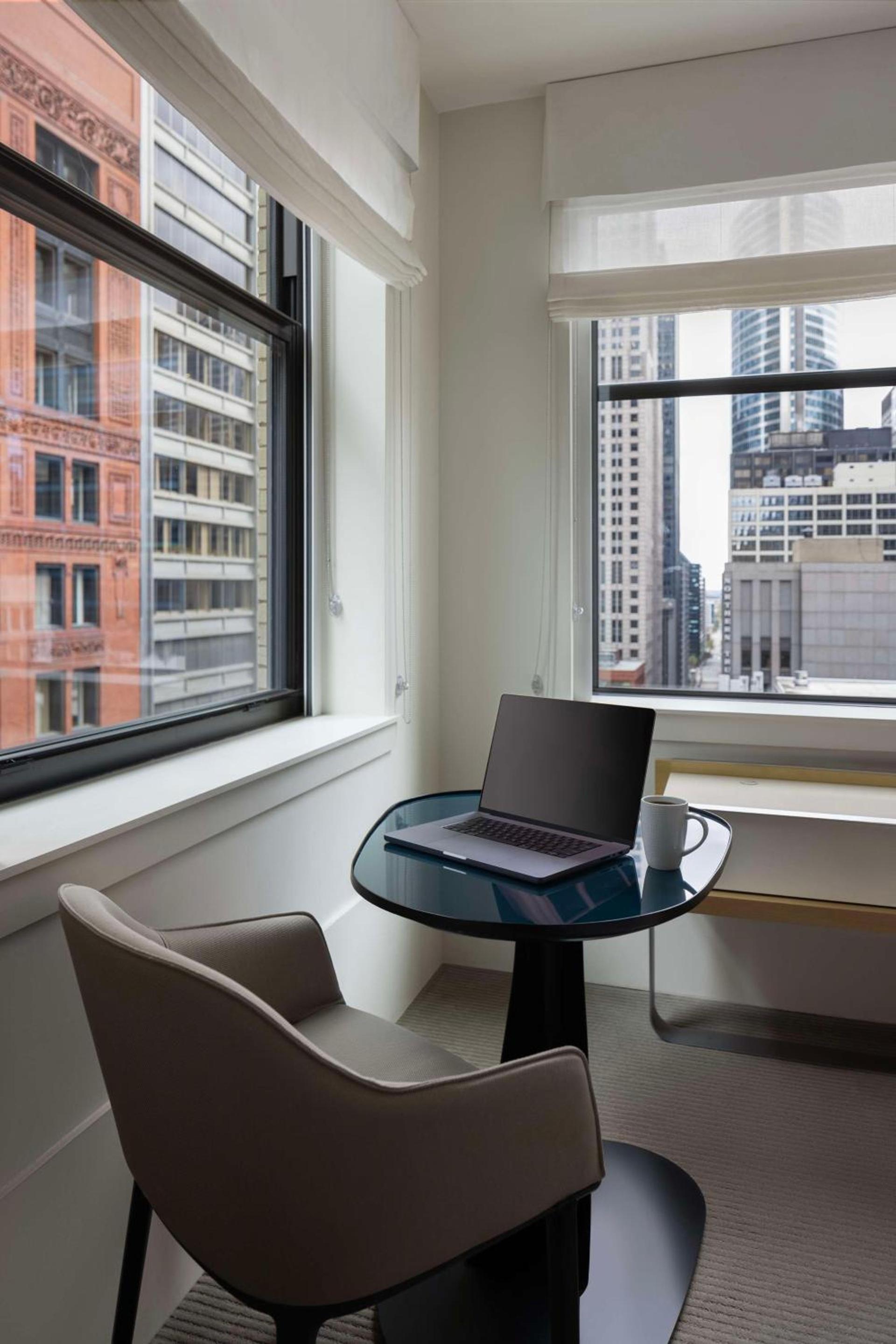 Hyatt Centric The Loop Chicago photo 27