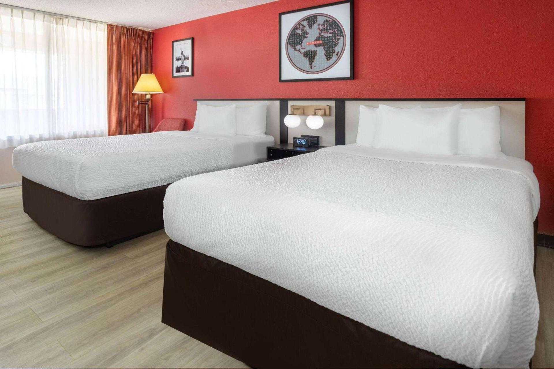 Ramada by Wyndham Rome - Verona photo 20