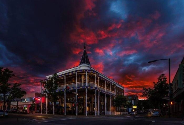 Weatherford Hotel photo 1