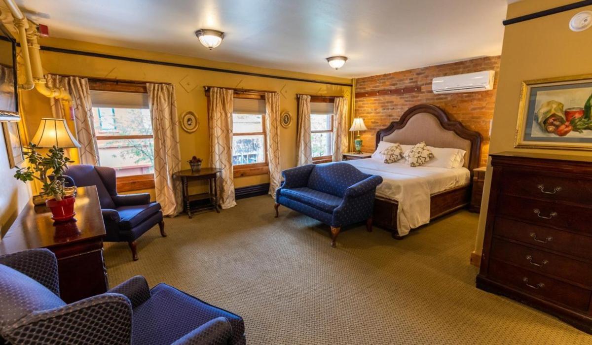 Weatherford Hotel photo 39
