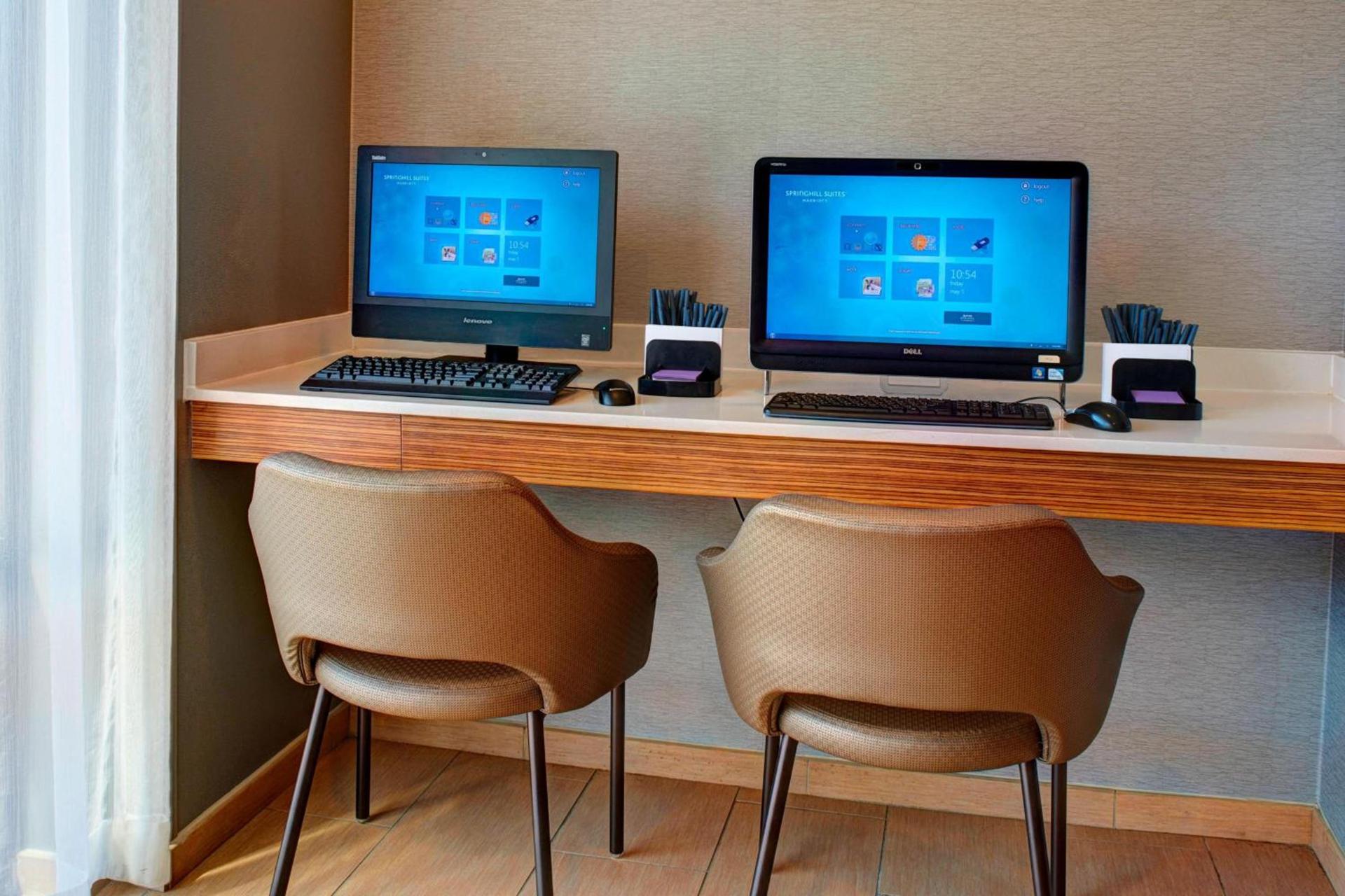 SpringHill Suites St. Louis Brentwood photo 17