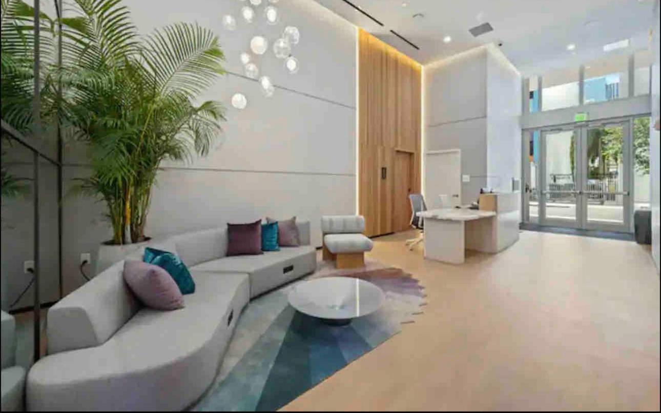 Miami Downtown Comfy Condo-Hotels in a luxury modern building photo 8