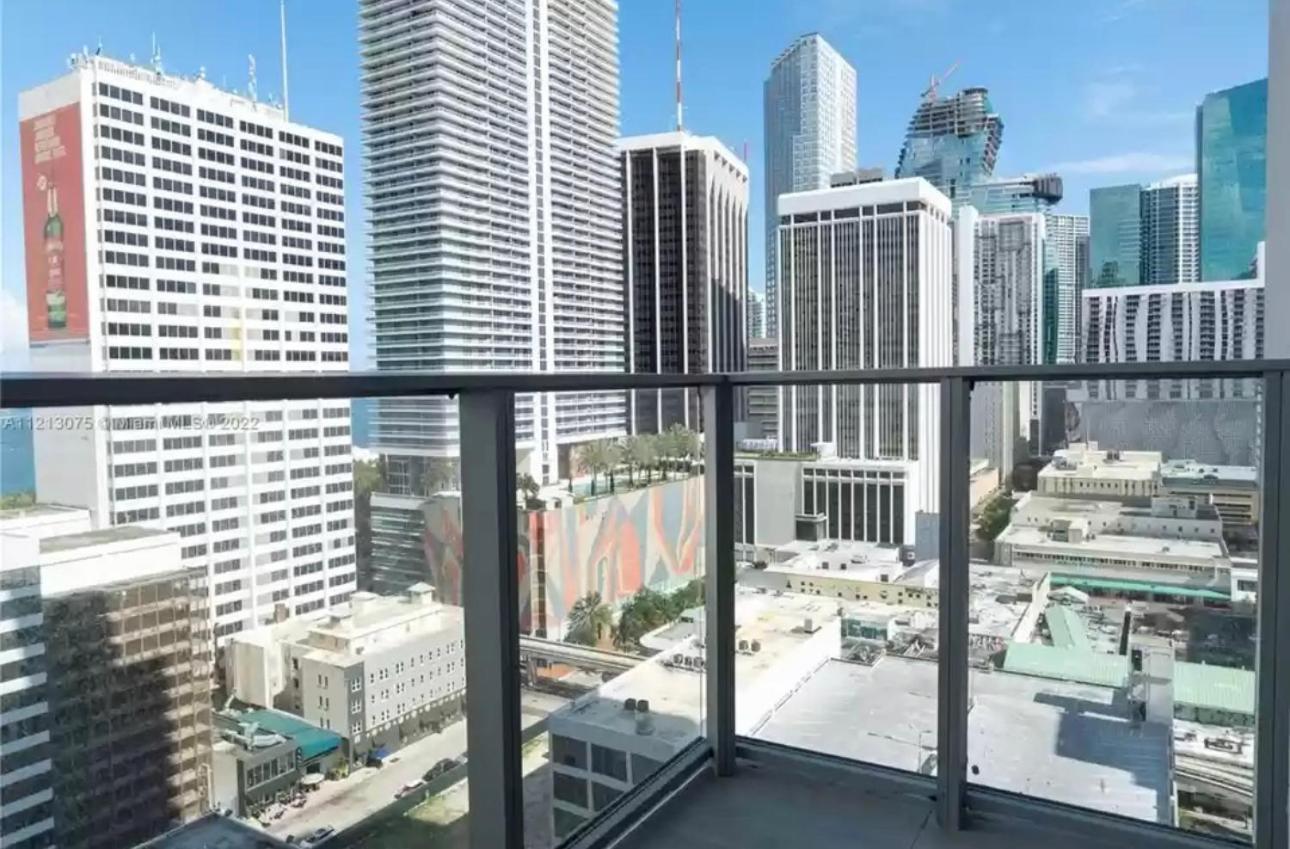 Miami Downtown Comfy Condo-Hotels in a luxury modern building photo 3