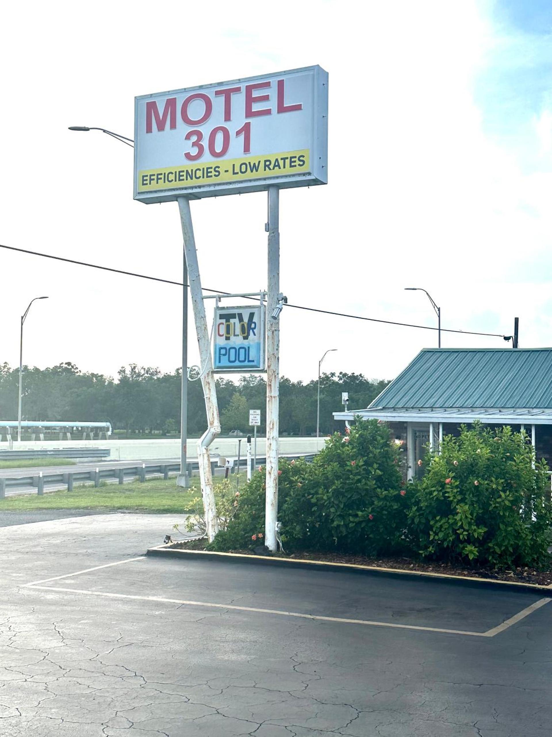 Motel 301 photo 8