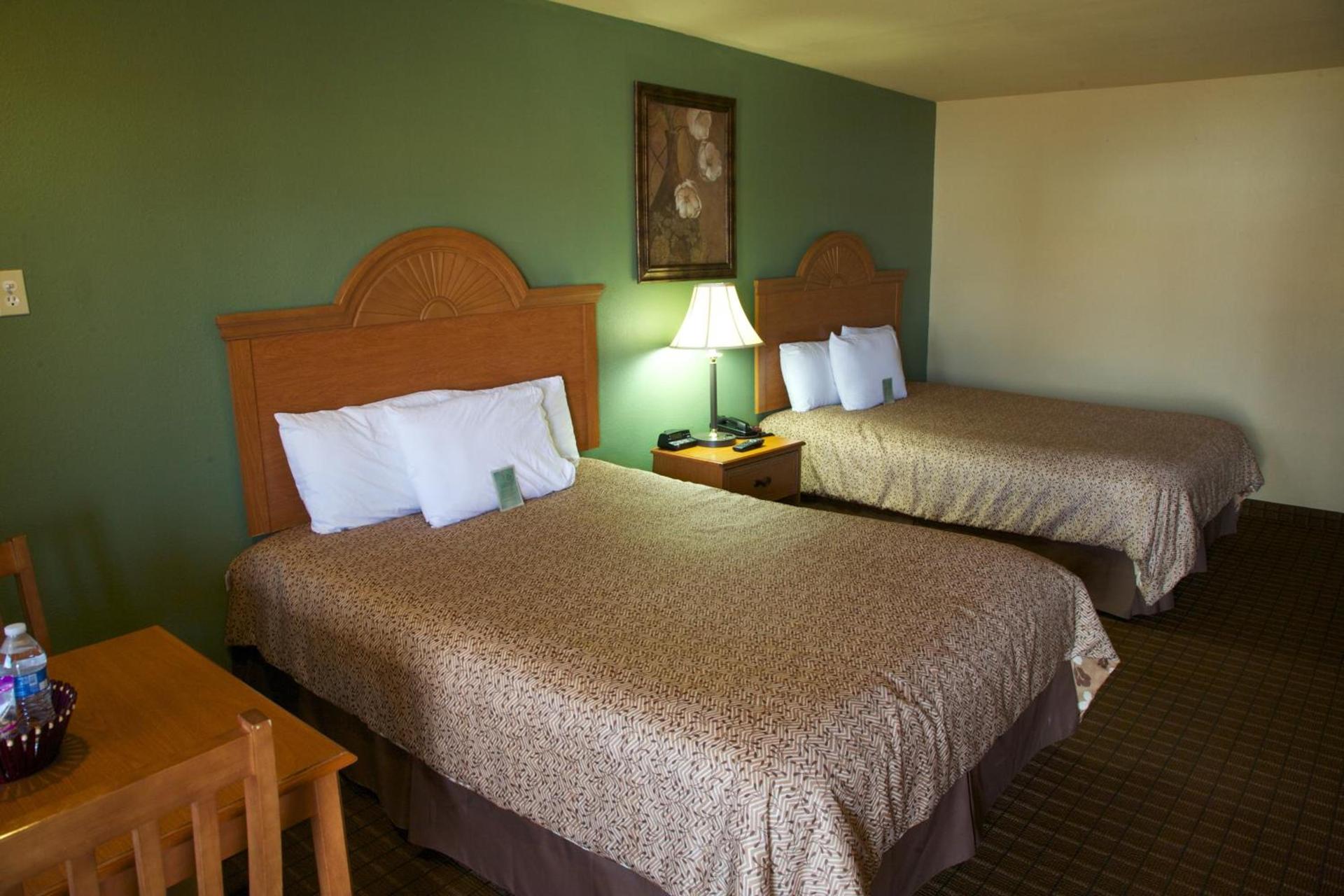 Coach Light Inn photo 14