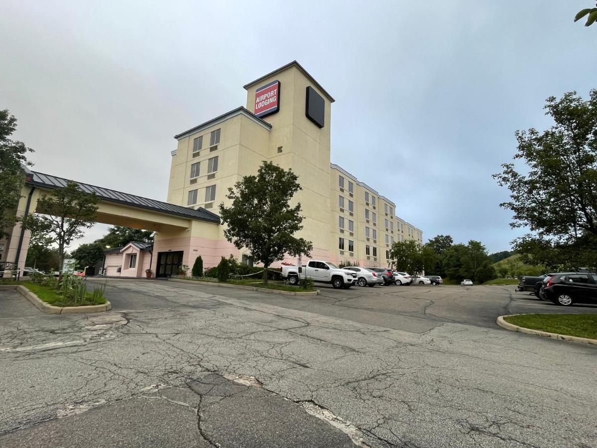 AIRPORT LODGING Pittsburgh Airport photo 3