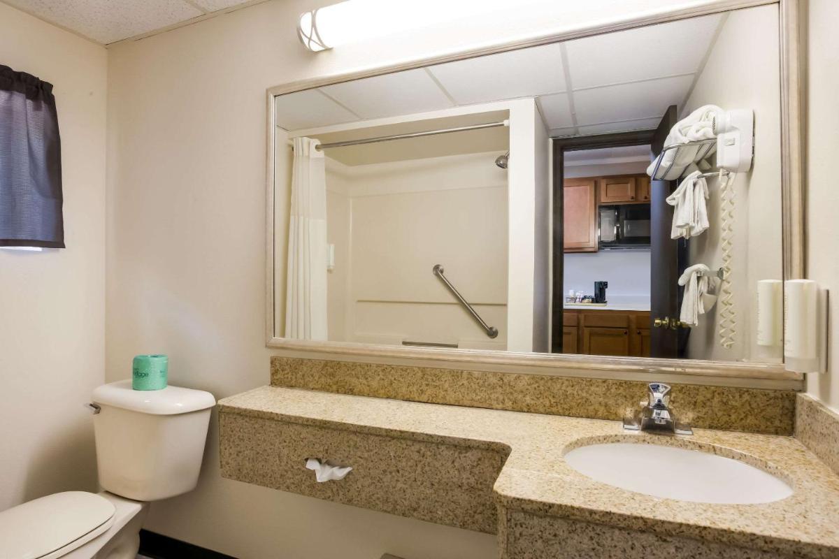 Suburban Studios Millville photo 10