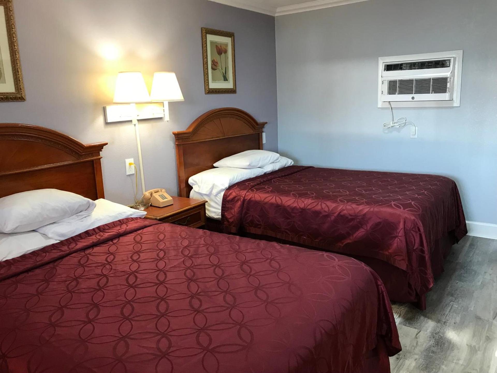 Budget Inn Plainview photo 50