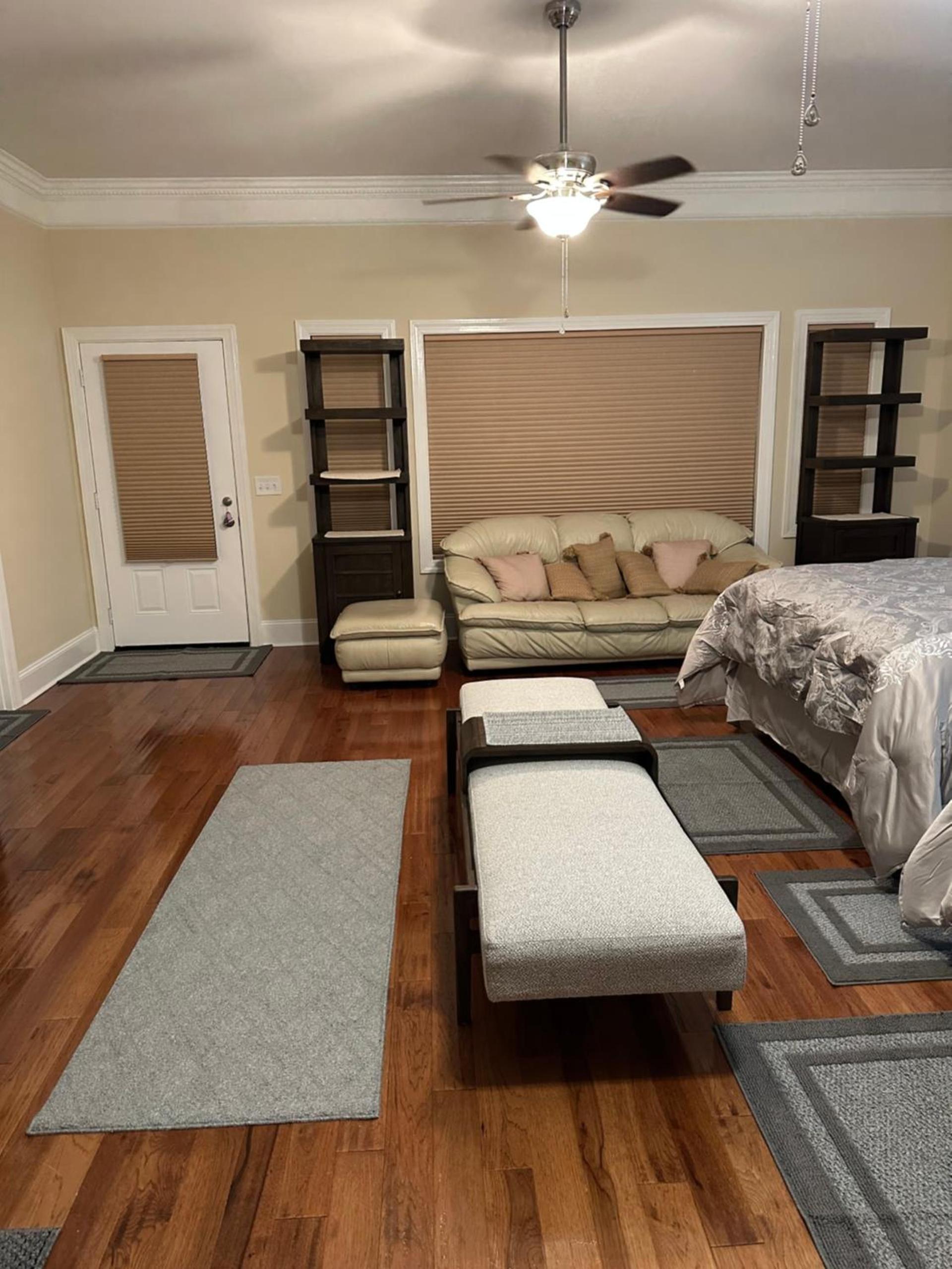 MooreField Suites Greensboro East photo 10
