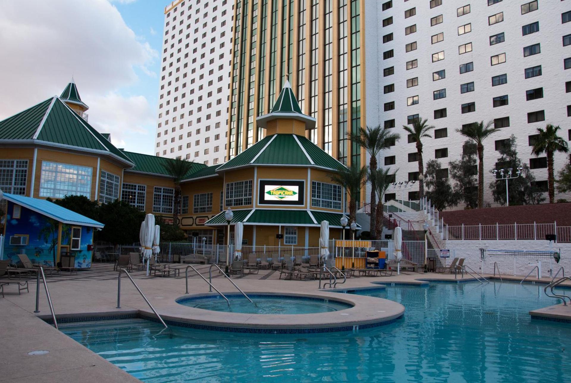 Tropicana Laughlin Hotel & Casino - A Caesars Rewards Destination photo 5