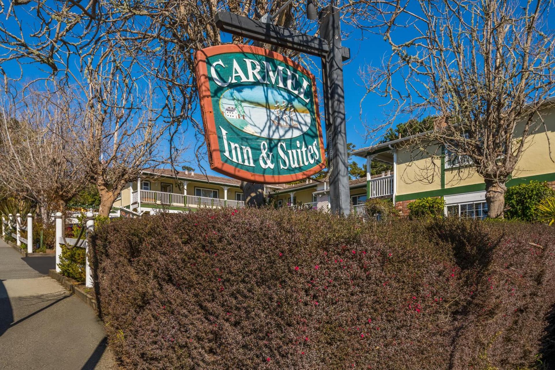 Carmel Inn & Suites photo 3