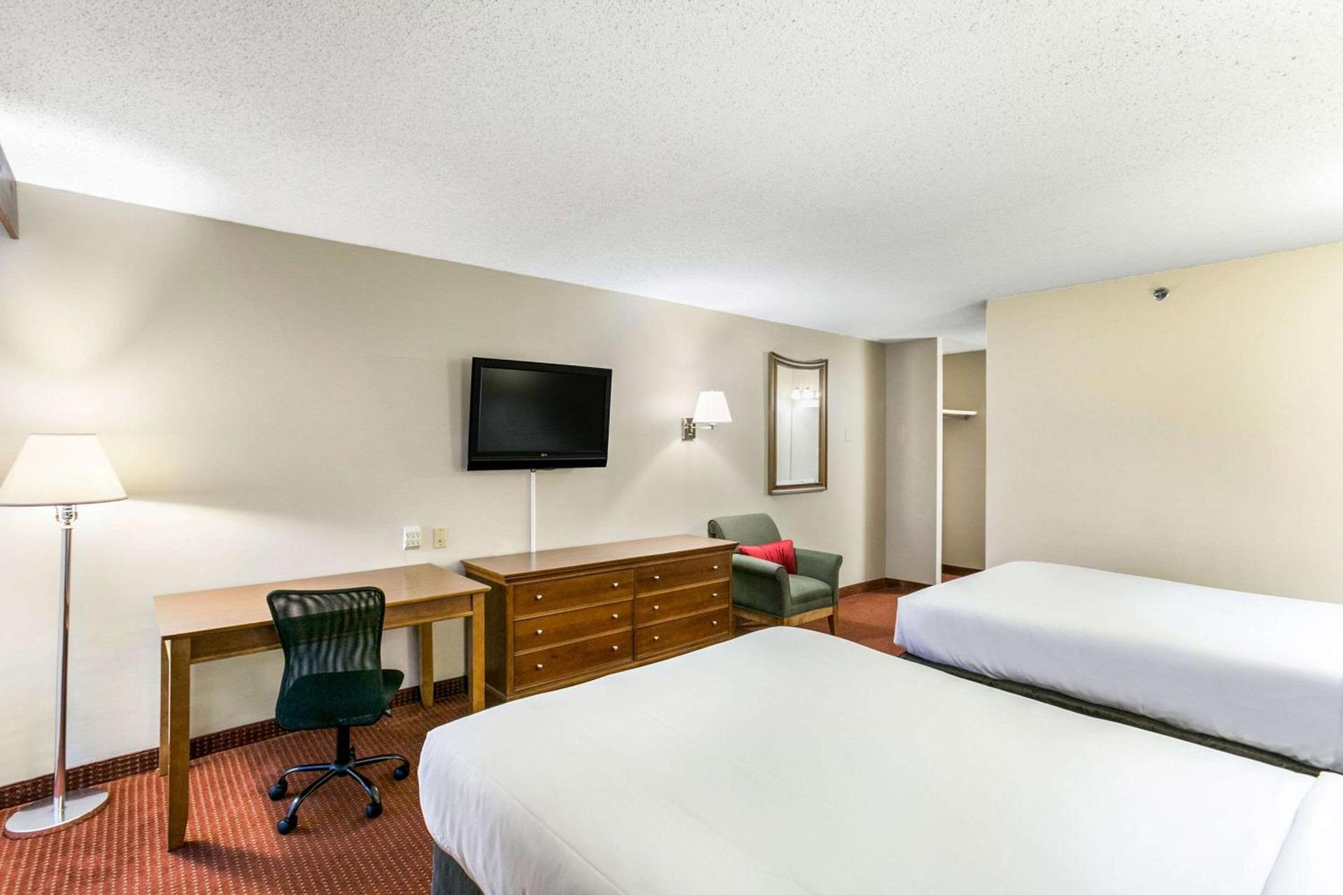 Clarion Hotel BWI Airport Arundel Mills photo 9