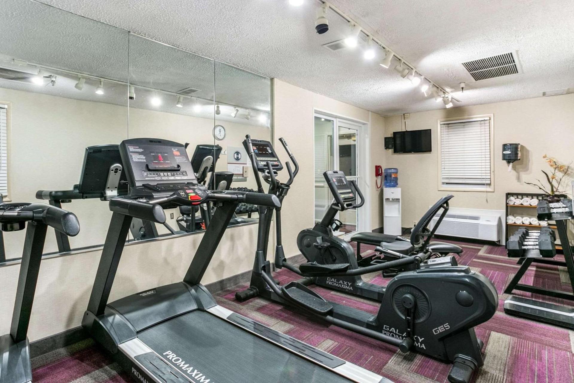 Clarion Hotel BWI Airport Arundel Mills photo 19