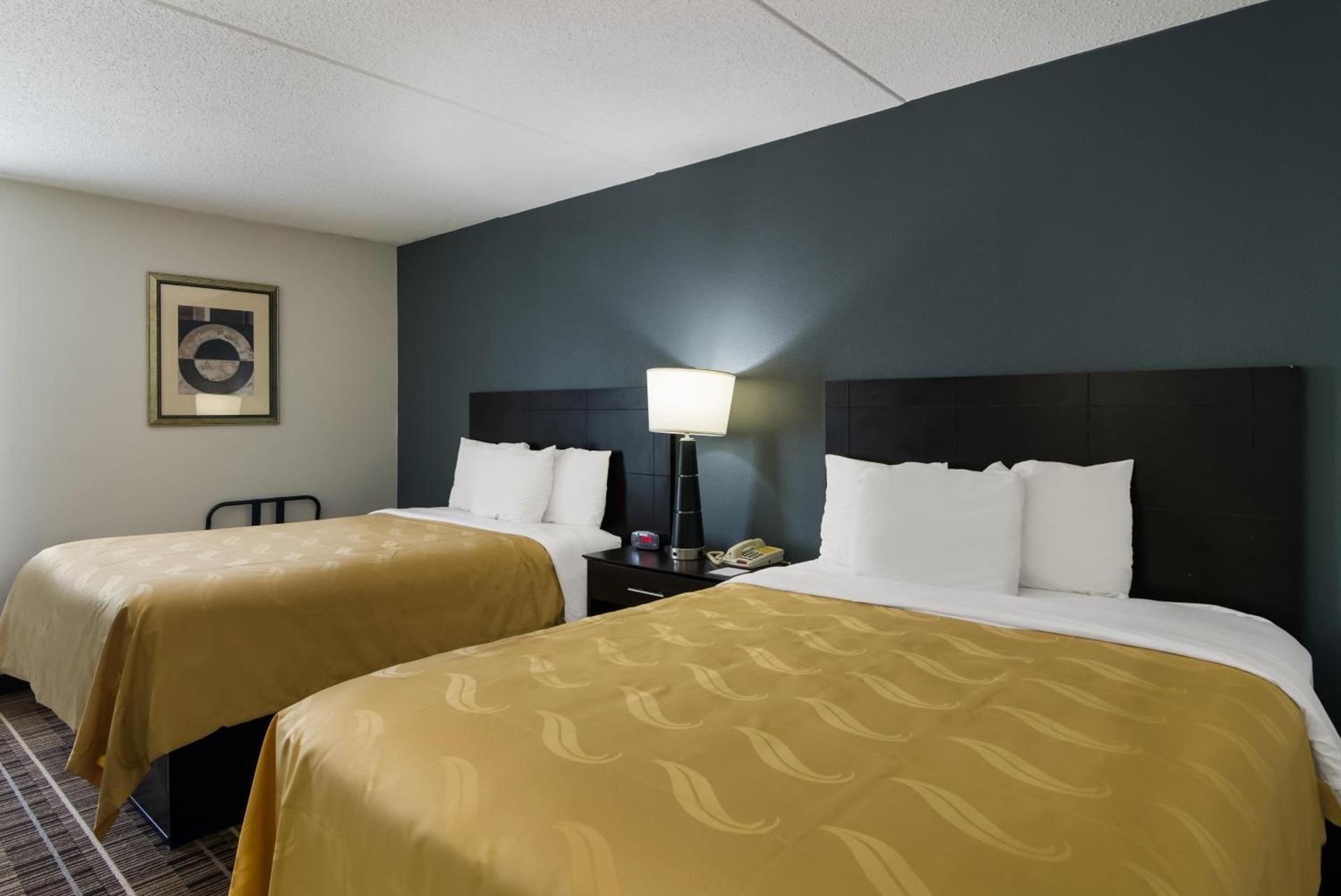 Quality Inn Aurora - Naperville Area photo 50