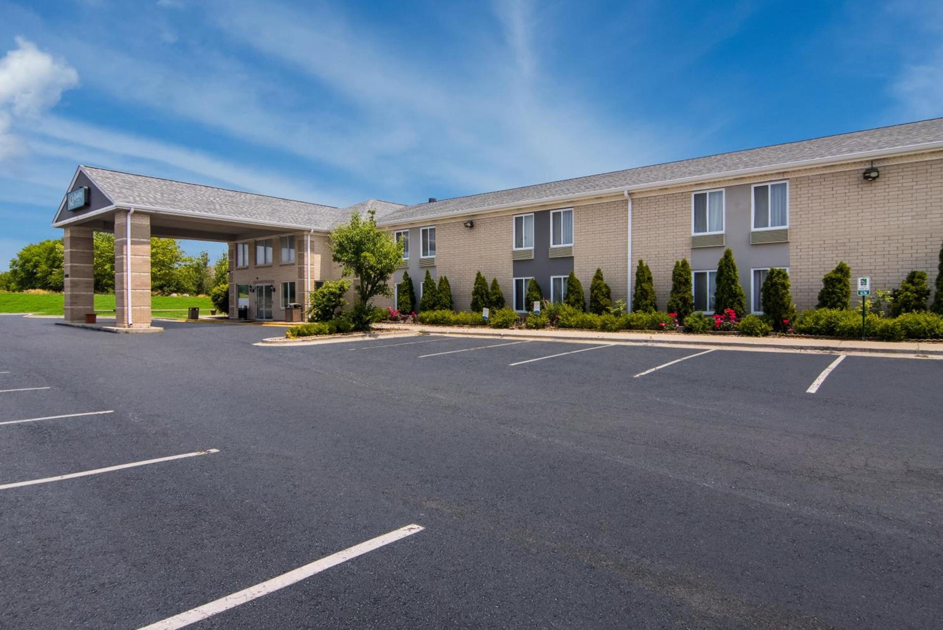 Quality Inn Aurora - Naperville Area photo 56