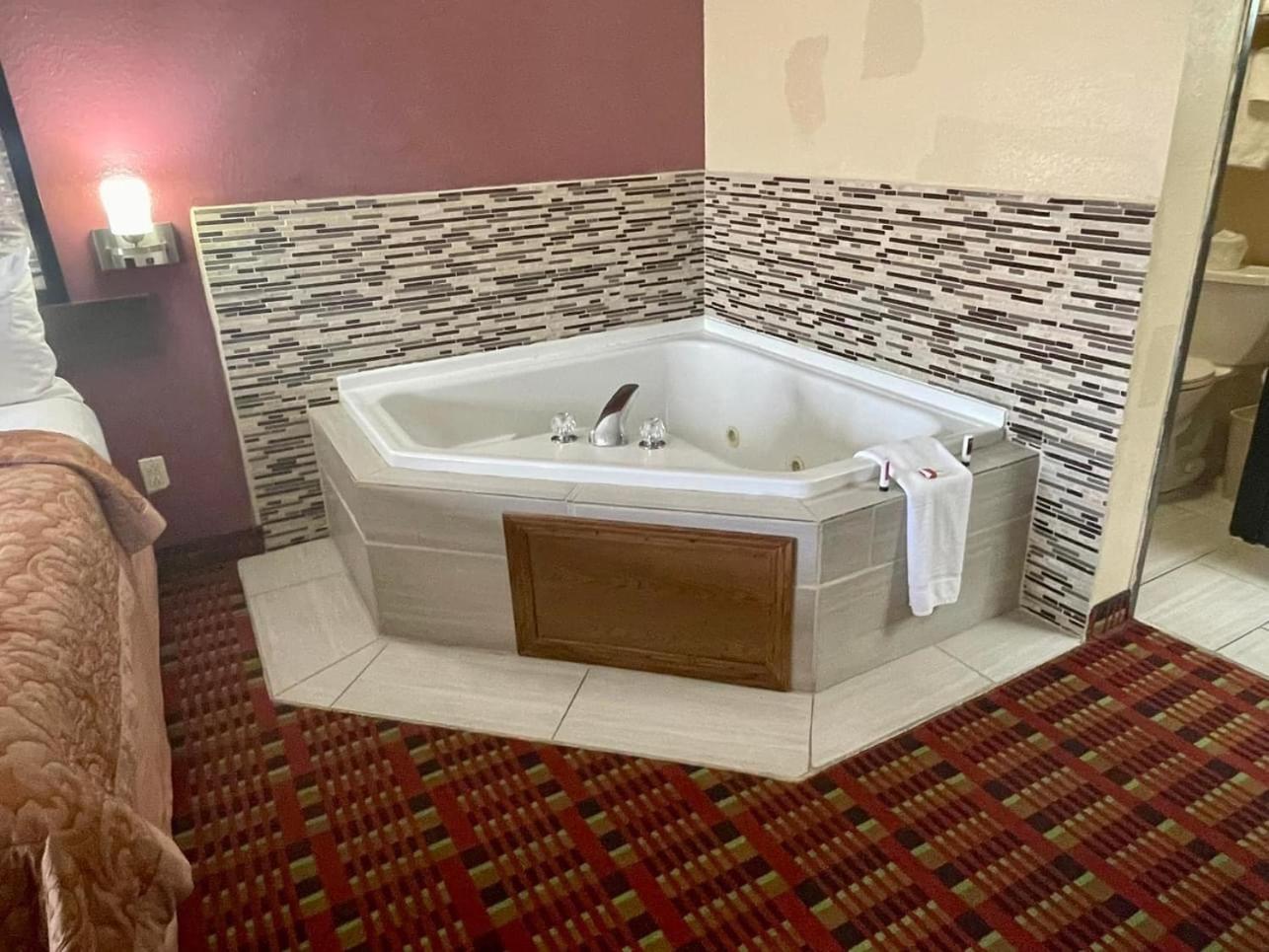 Super 8 by Wyndham Paris IL photo 28