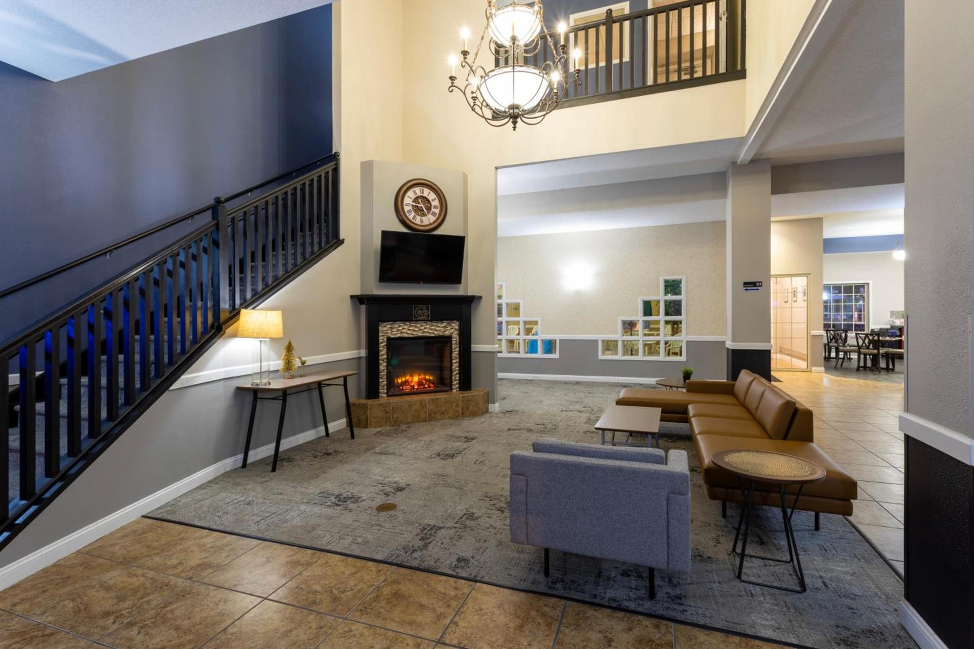 Grandstay Apple Valley photo 20