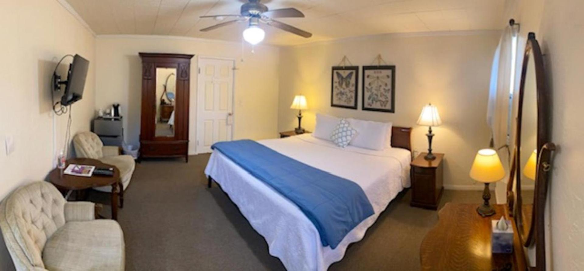 Cherokee Lodge photo 13