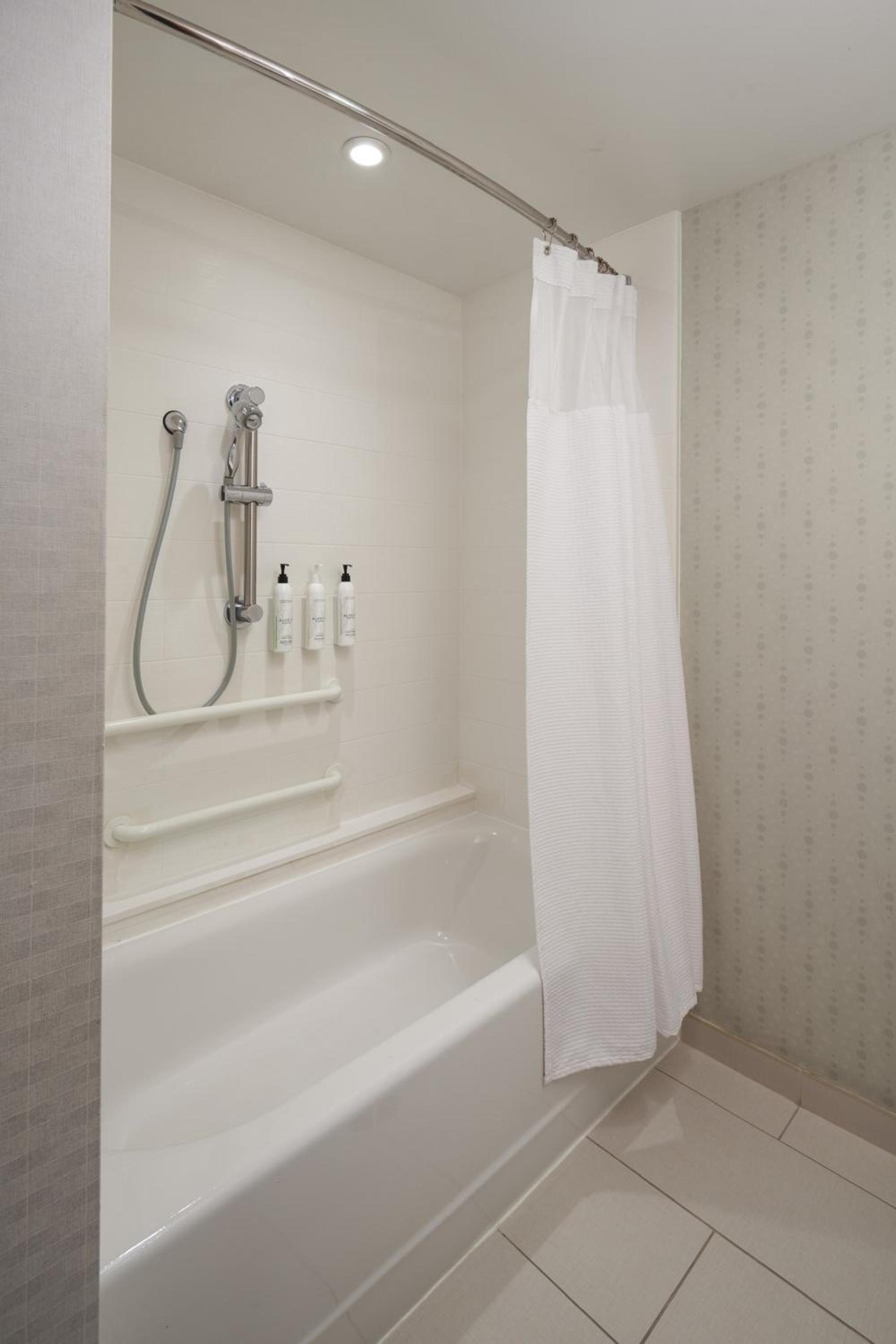 SpringHill Suites by Marriott Philadelphia Airport / Ridley Park photo 28