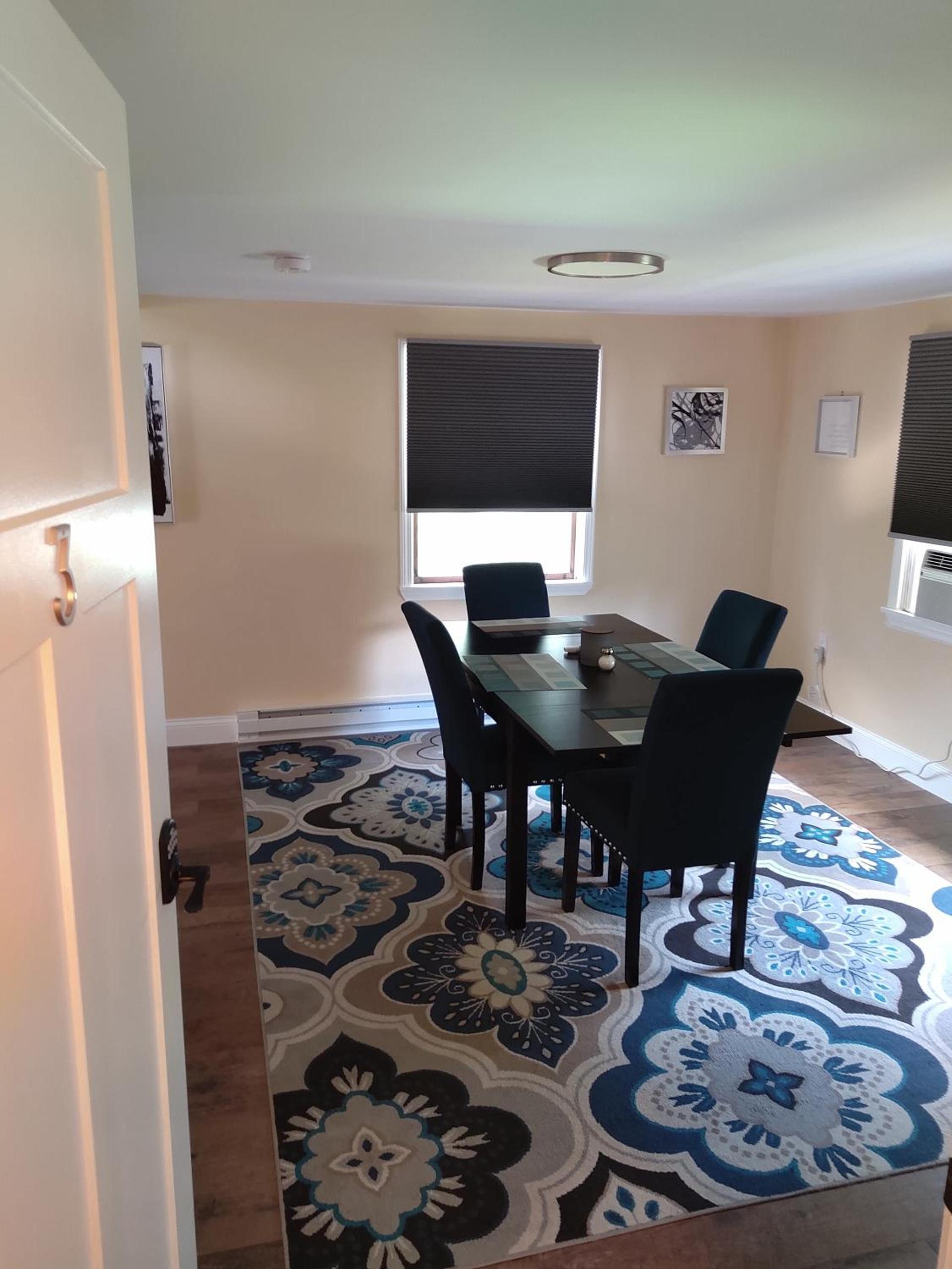Maple Leaf Lodge photo 38