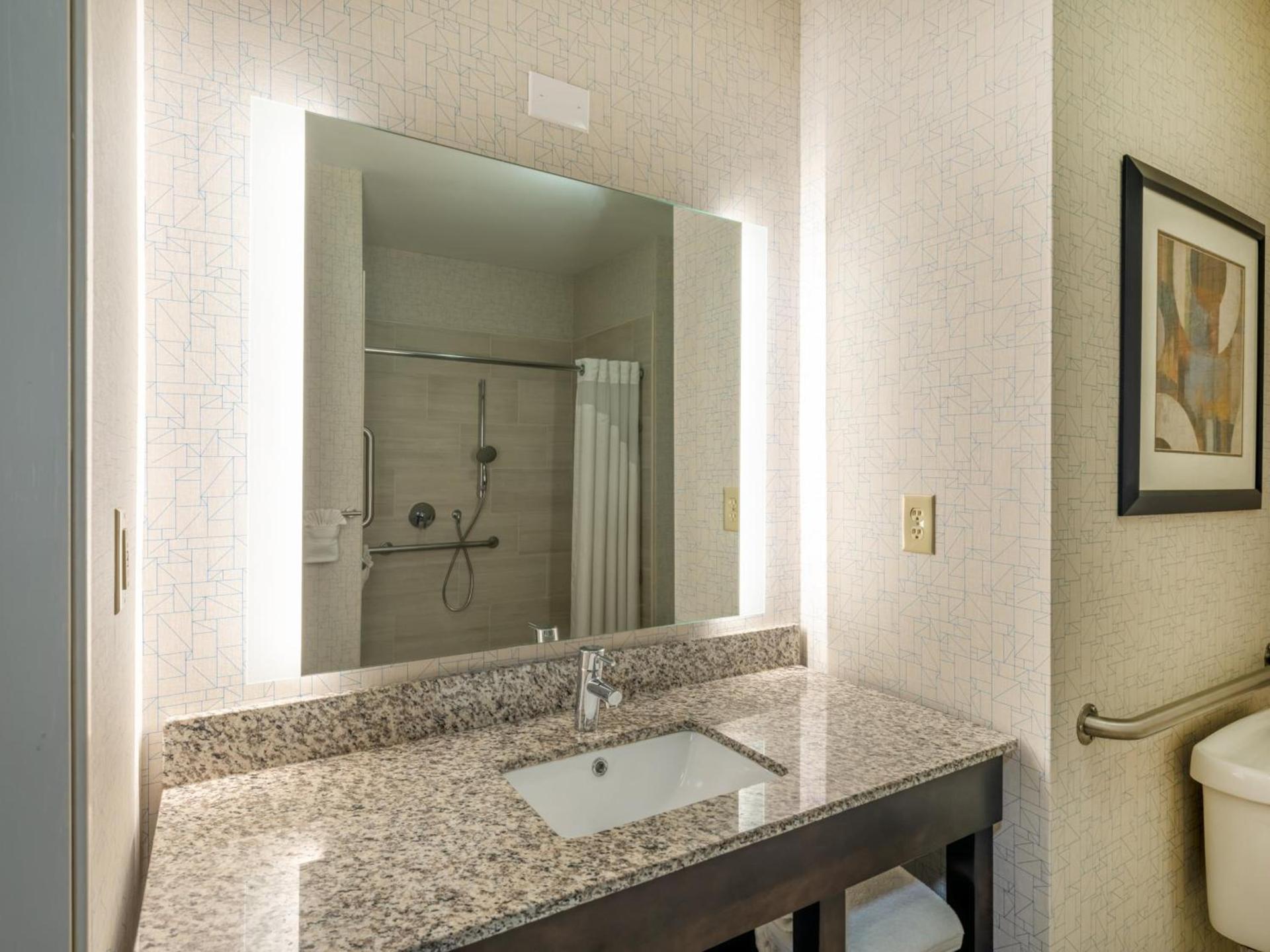 Holiday Inn Express Gas City by IHG photo 29