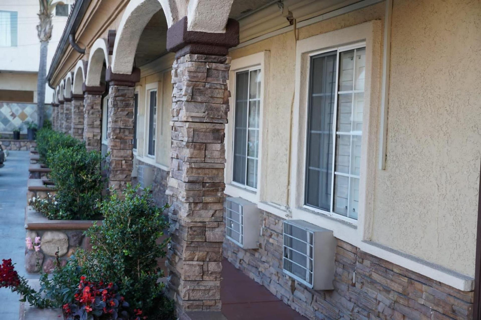 Avenue Motel photo 5