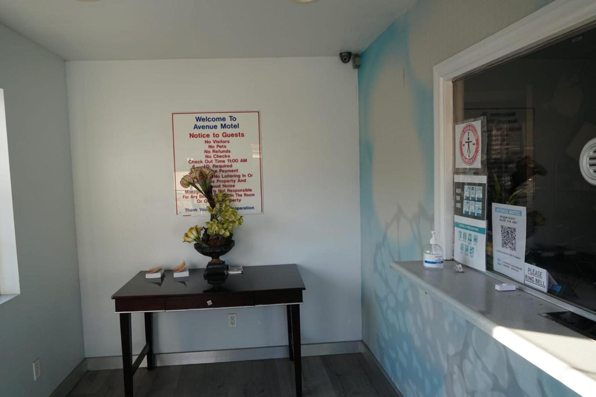 Avenue Motel photo 11
