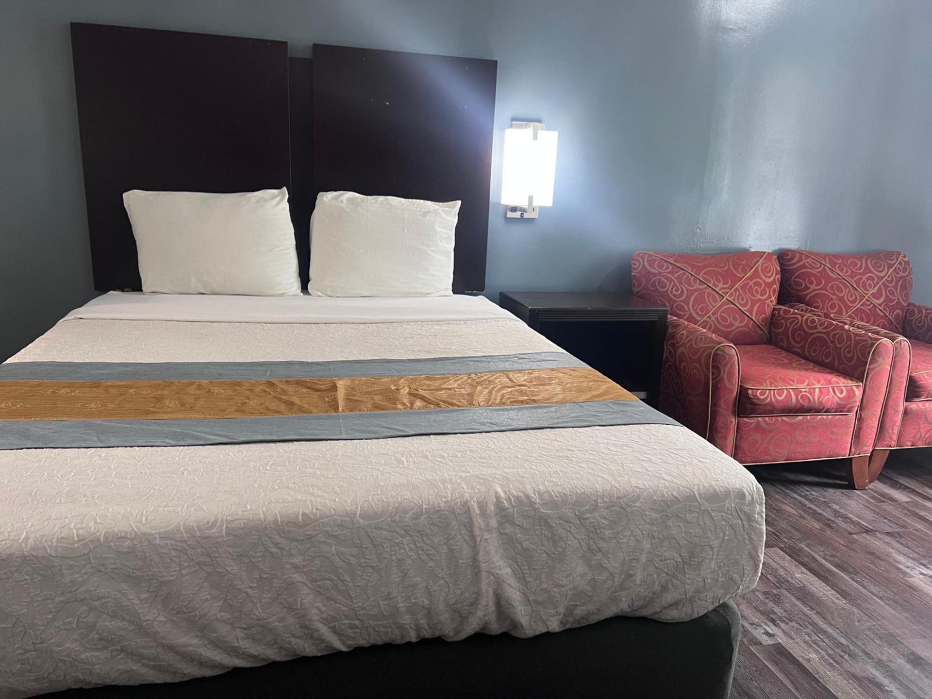 Smith Motel photo 19
