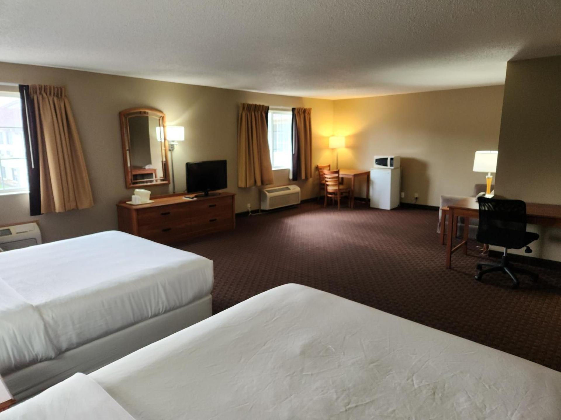 MainStay Suites LeClaire - Quad Cities photo 16