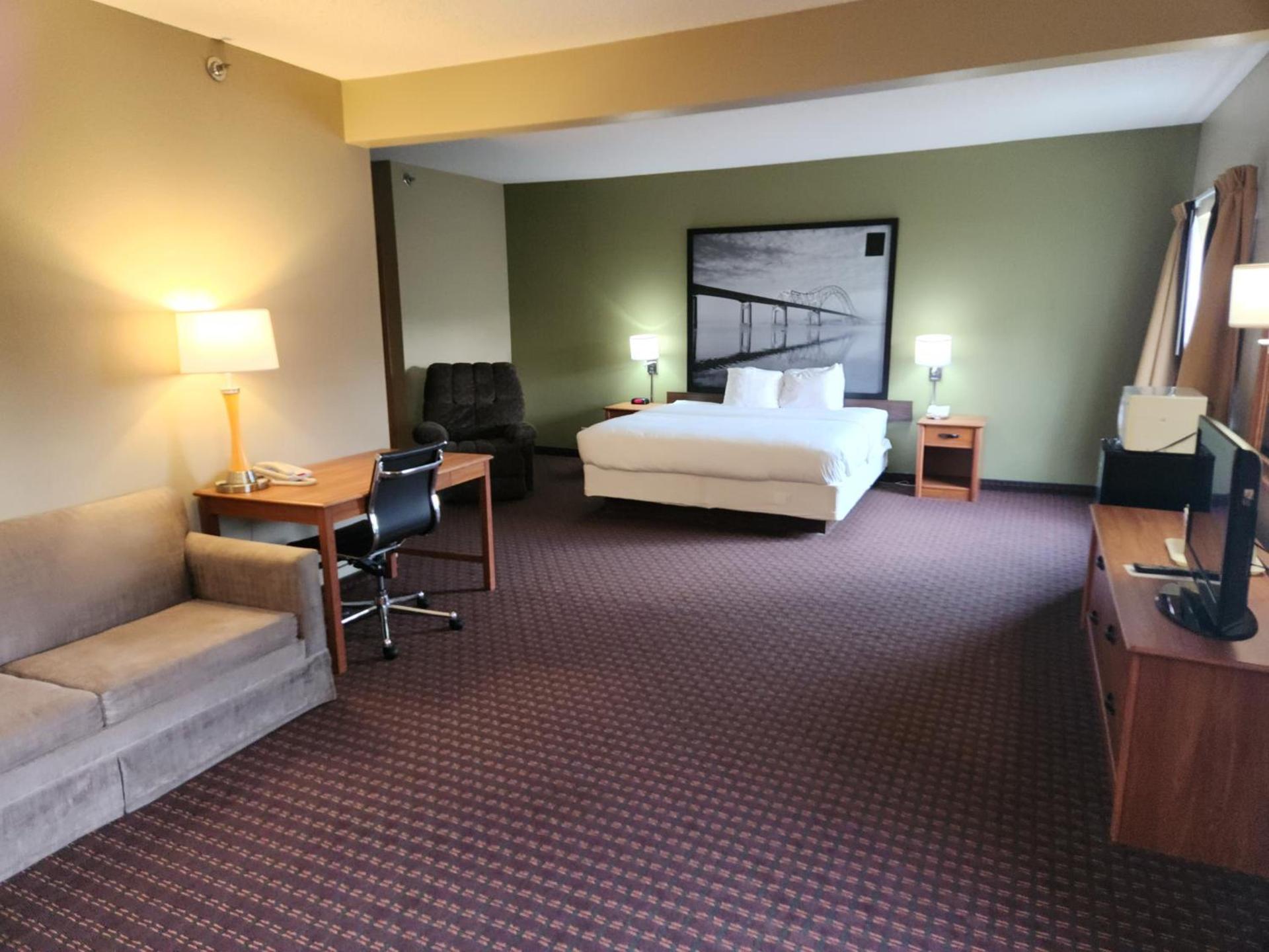 MainStay Suites LeClaire - Quad Cities photo 26