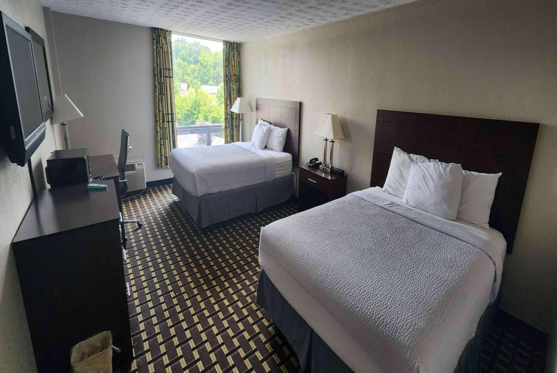 Days Inn by Wyndham Fort Wright Cincinnati Area photo 9