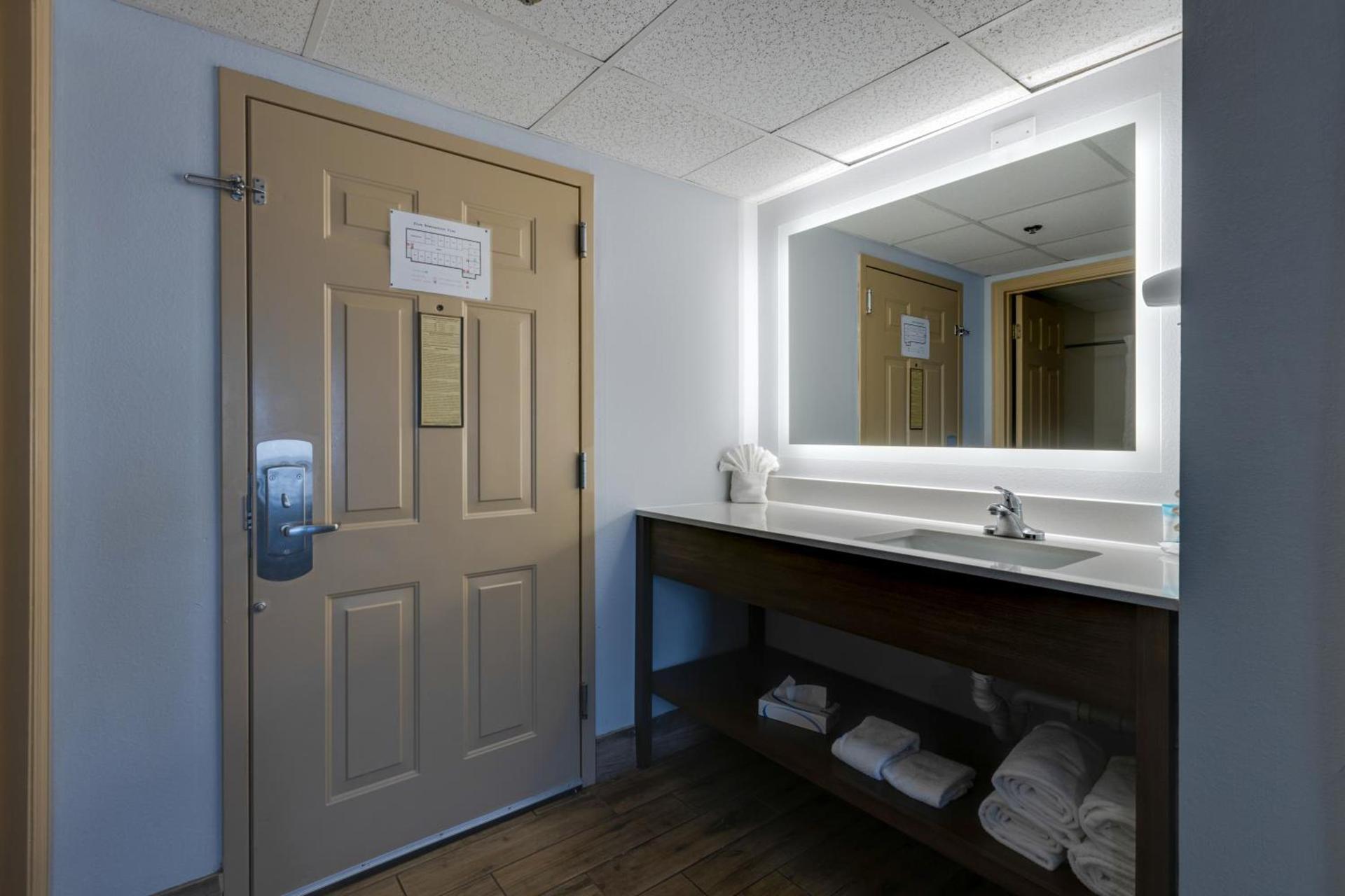 Park Grove Inn photo 34