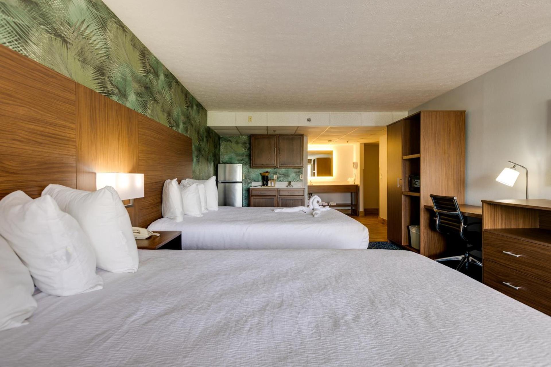 Park Grove Inn photo 43