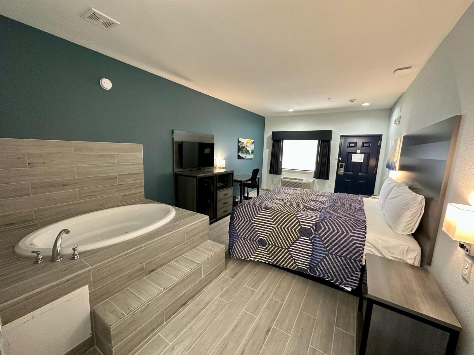 Crosby Travel Lodge and RV Park photo 3