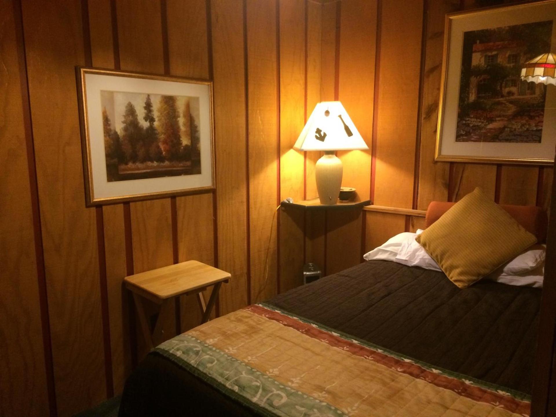 Alpine Motel photo 33