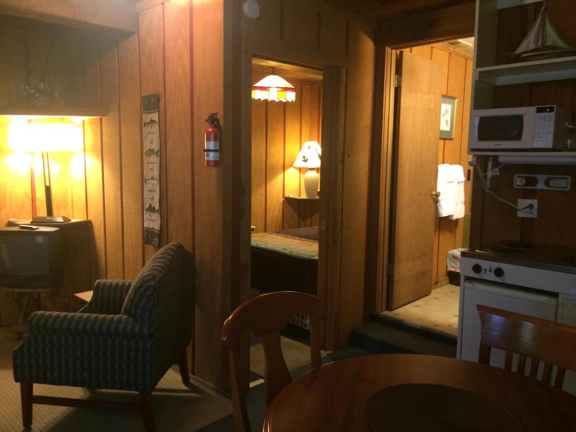 Alpine Motel photo 34