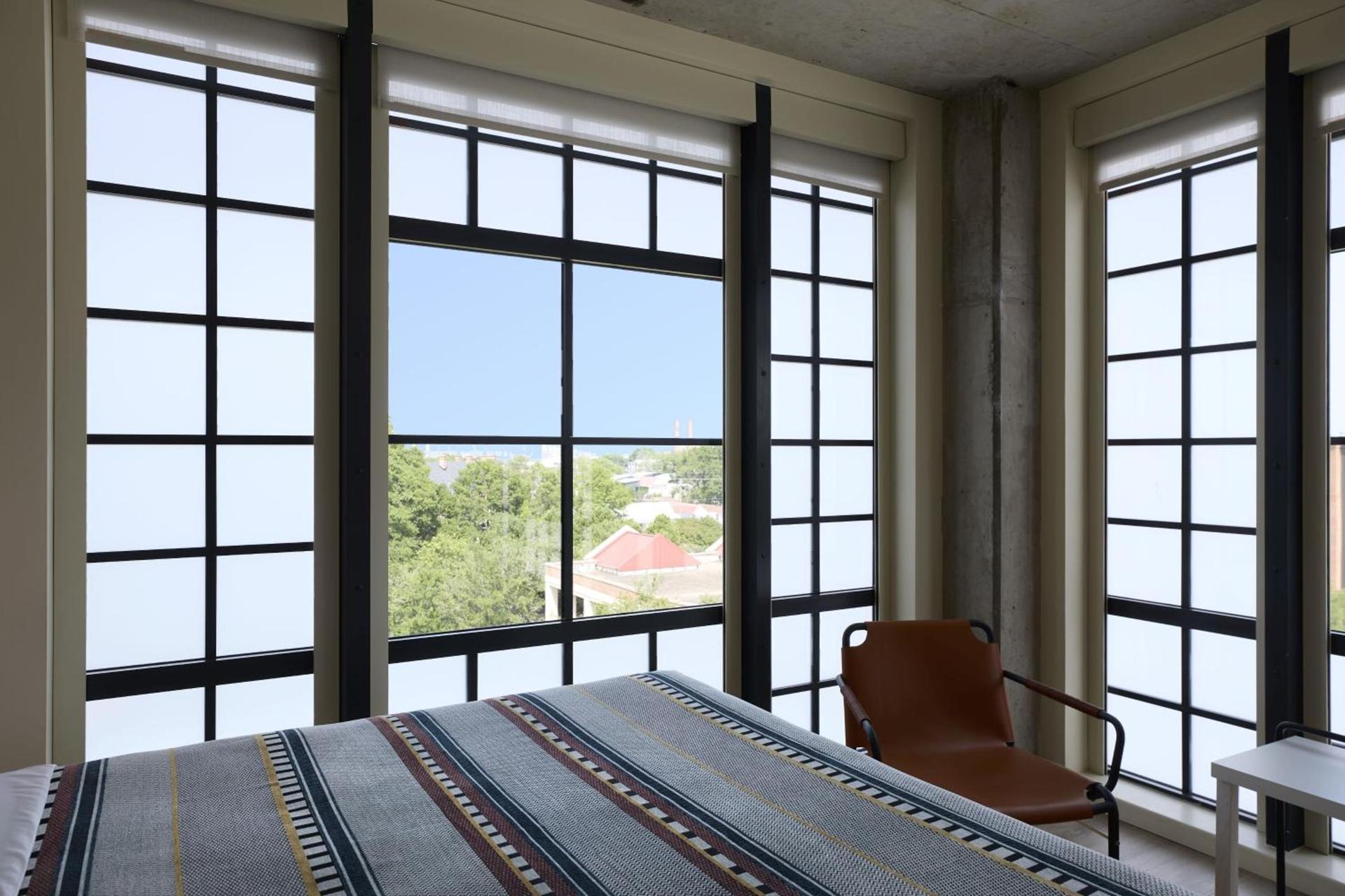 Moxy Charleston Downtown photo 8