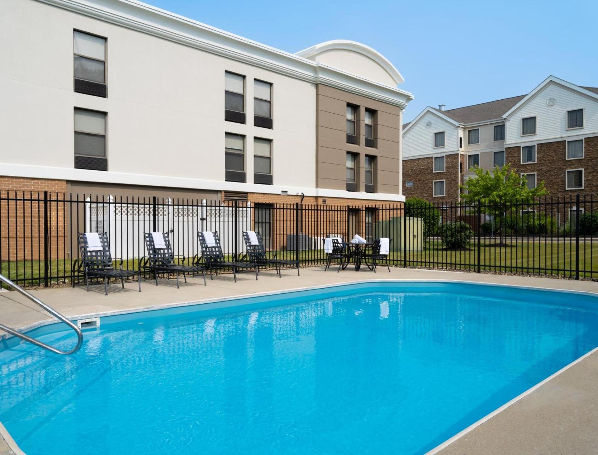 Holiday Inn Express Indianapolis Airport by IHG photo 32