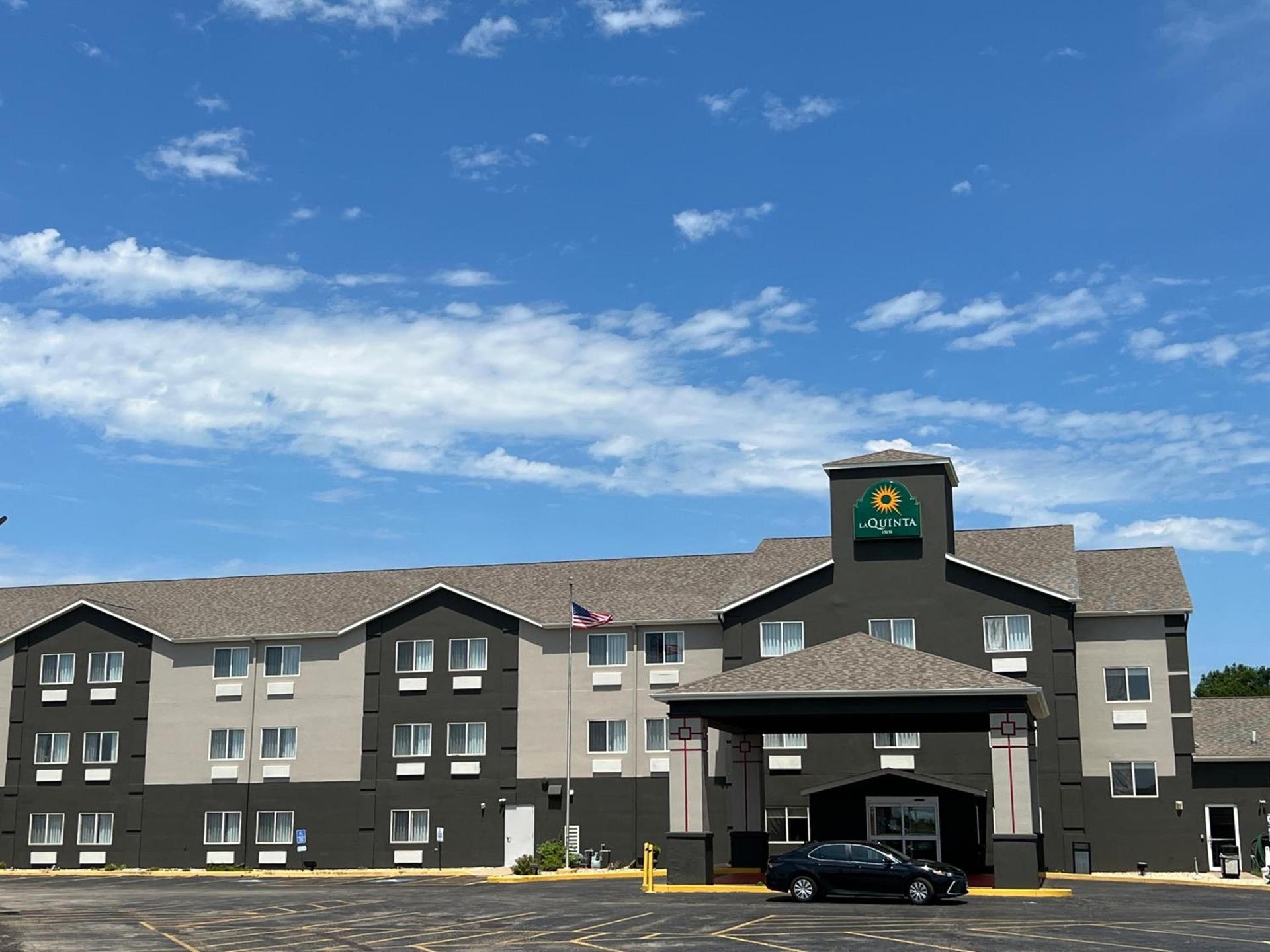 La Quinta Inn & Suites by Wyndham Peru Starved Rock St Park photo 40