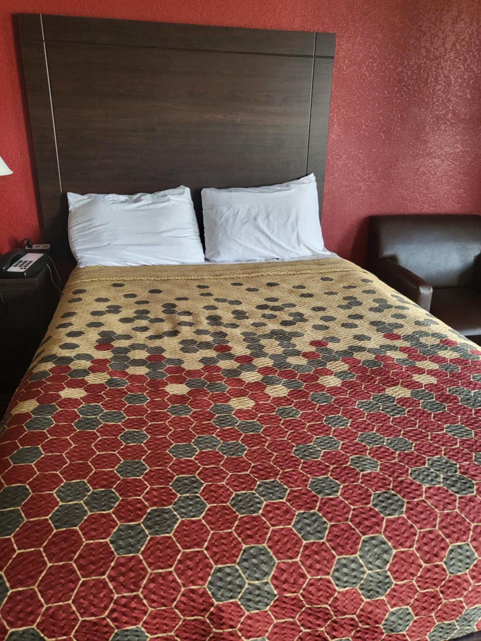 Econolodge photo 35