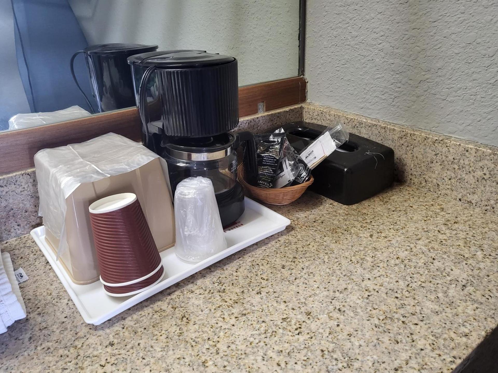Econolodge photo 53