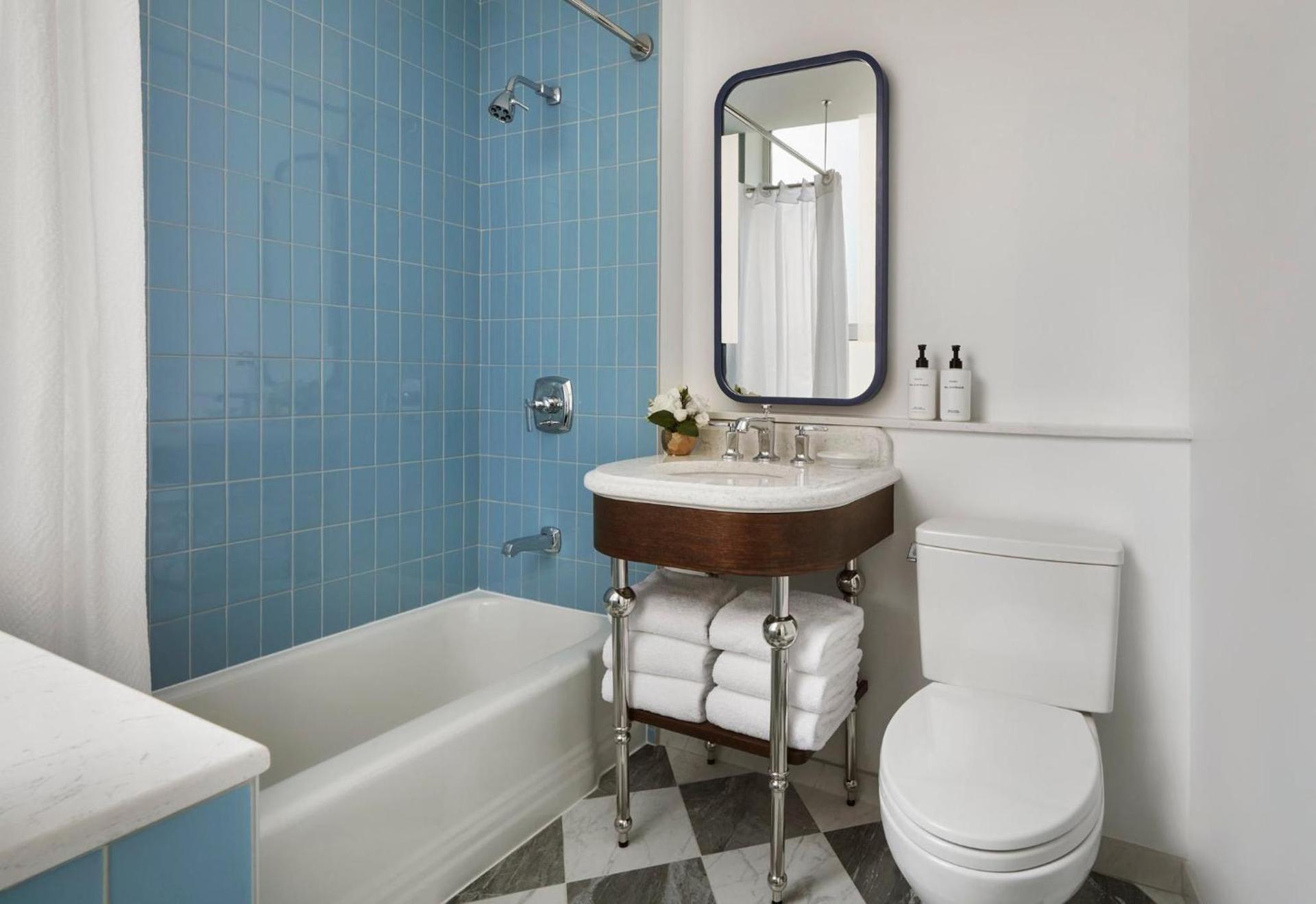 InterContinental Chicago Magnificent Mile by IHG photo 12
