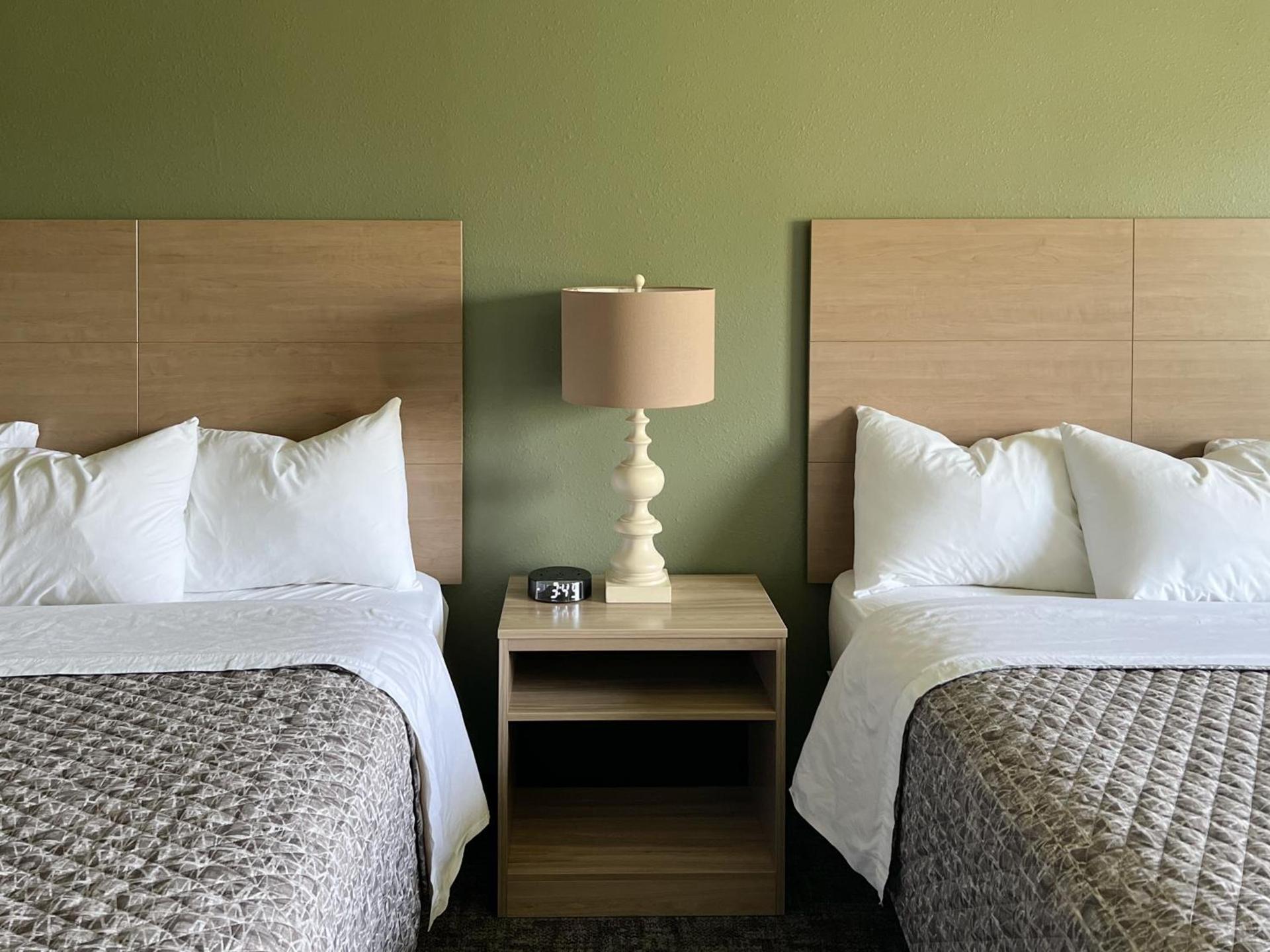 Travelodge by Wyndham Atlanta, Illinois photo 10