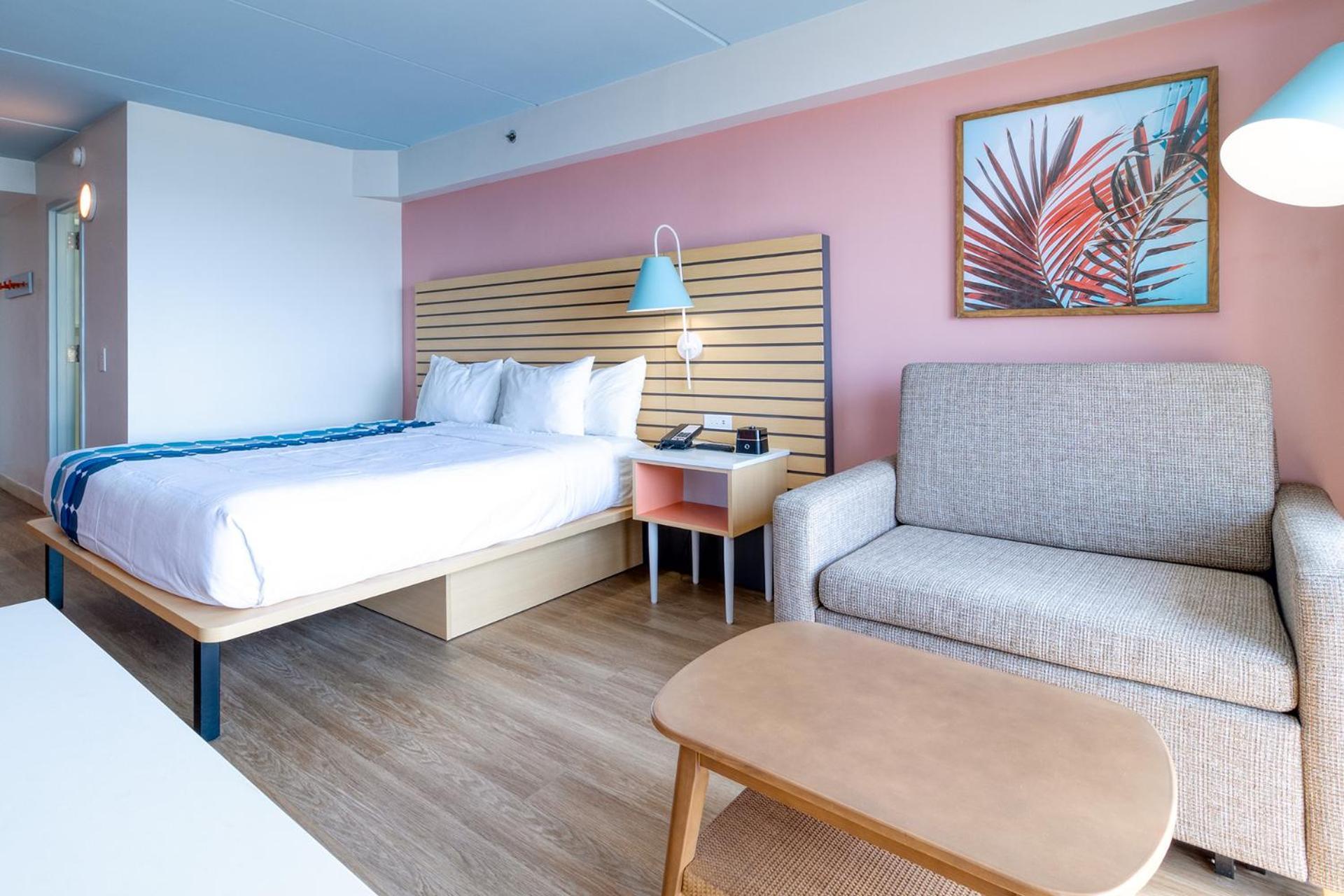 Golden Sands Carolina Beach Oceanfront, Tapestry by Hilton photo 35