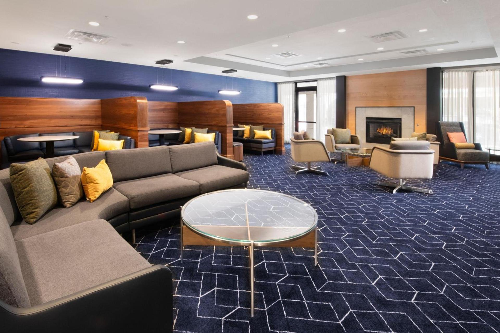 Courtyard by Marriott Dallas Plano in Legacy Park photo 4