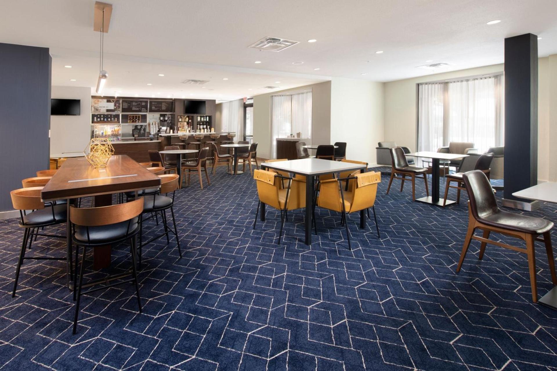 Courtyard by Marriott Dallas Plano in Legacy Park photo 3