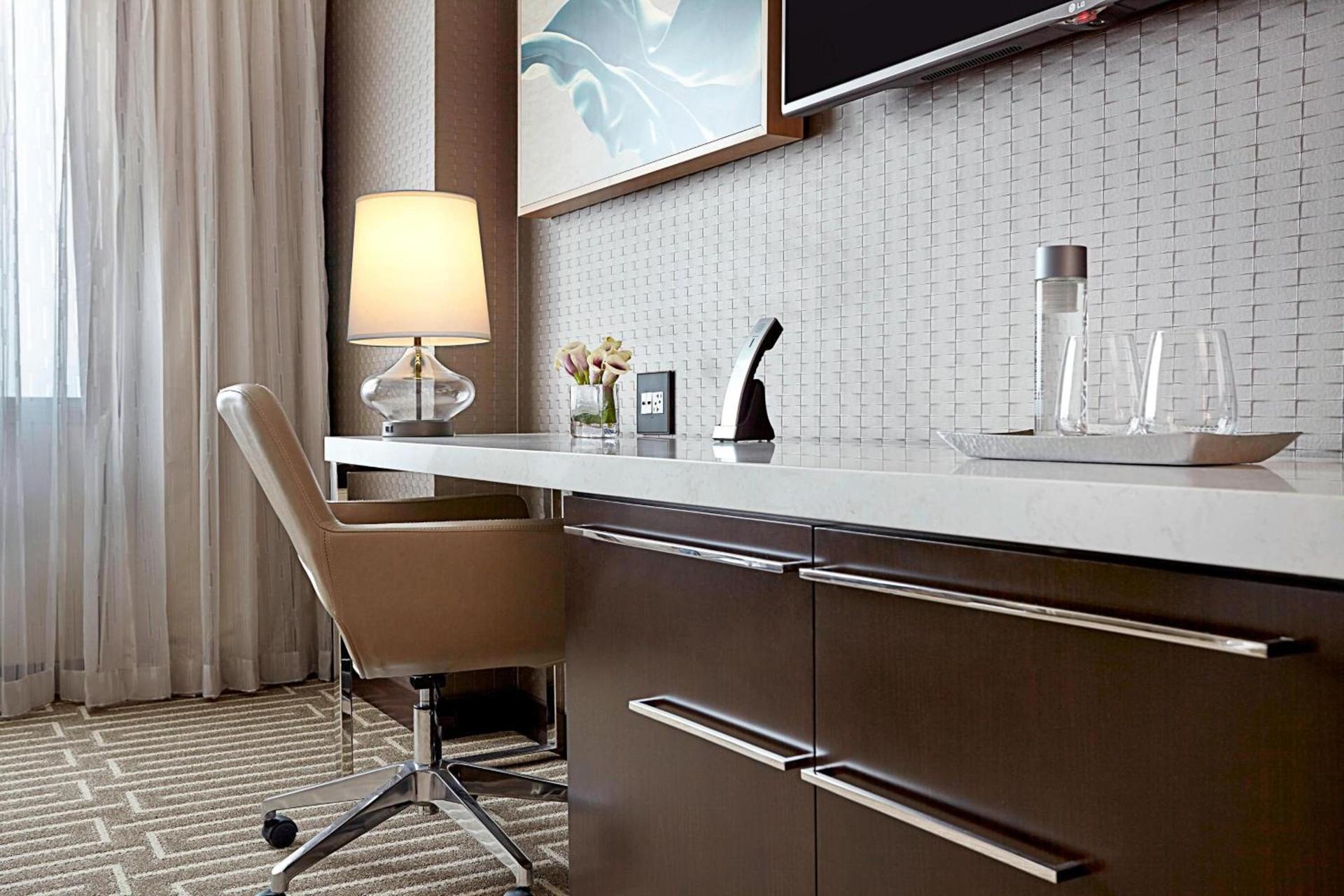 JW Marriott Minneapolis Mall of America photo 6
