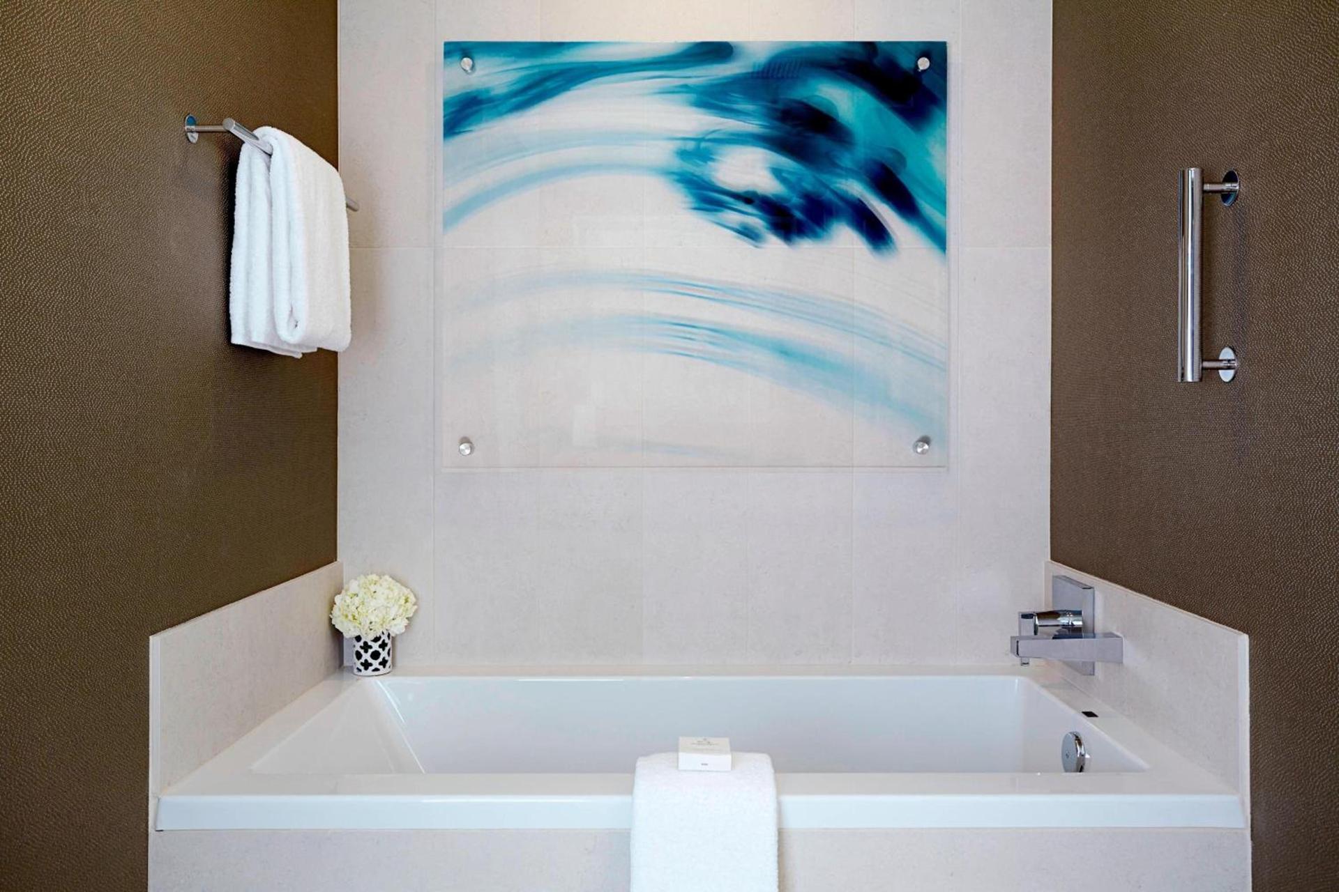 JW Marriott Minneapolis Mall of America photo 11