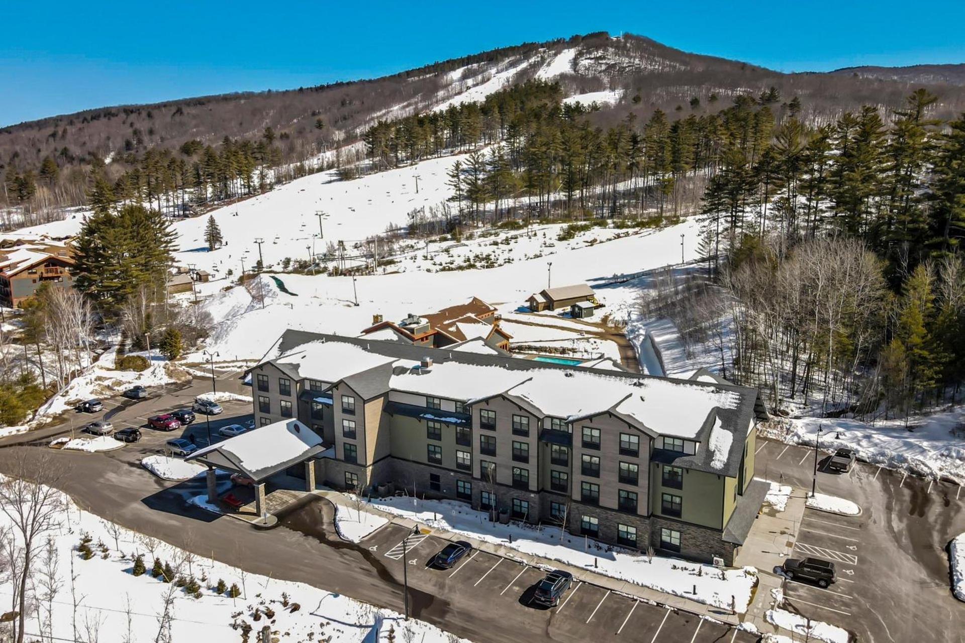 Fairfield by Marriott Inn & Suites North Conway photo 2